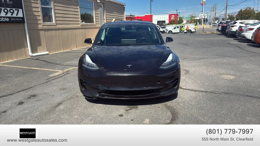 tesla model 3 2018 5YJ3E1EB9JF082649 image tesla model 3 2018 5YJ3E1EB9JF082649 image